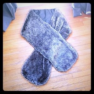 Faux fur wrap/scarf